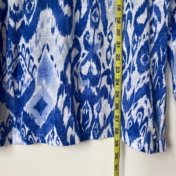 Chico's Ikat Linen Split Neck Tunic Top Womens Large Blue White Coastal Mature - Picture 6 of 9